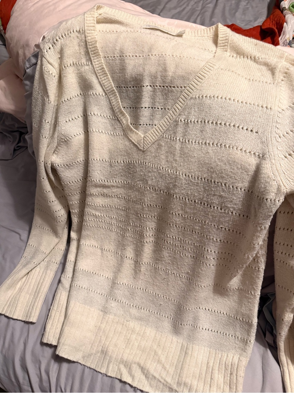Old Navy Cream V-Neck Open-Knit Sweater